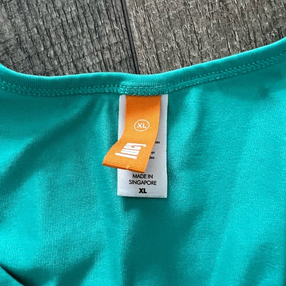 Lucy zip up and matching top - Picture 10 of 11